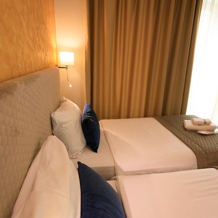 Hotel Elements Novi Pazar Bagian luar foto