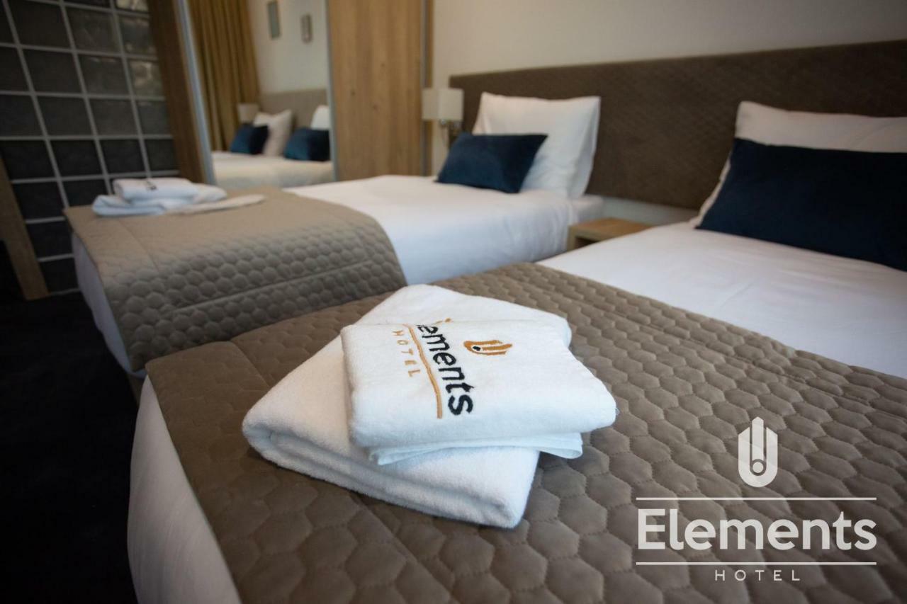 Hotel Elements Novi Pazar Bagian luar foto