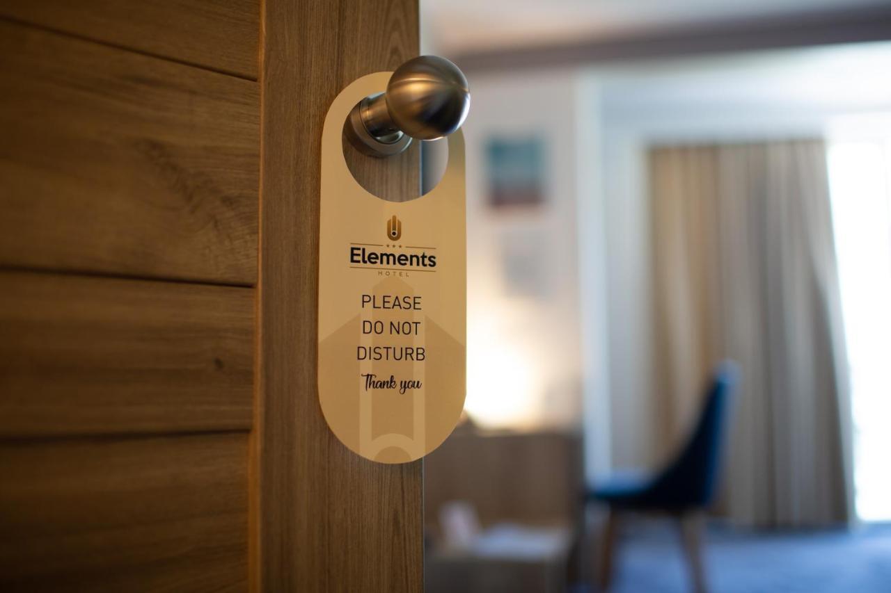 Hotel Elements Novi Pazar Bagian luar foto